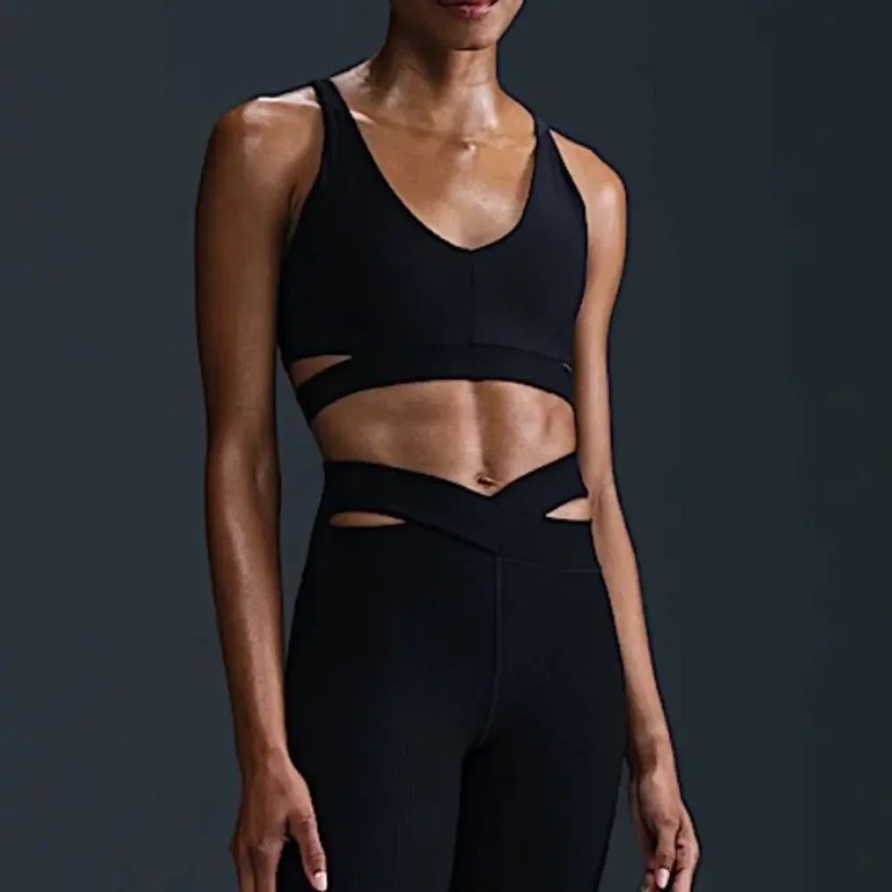 Nike Zenvy Rib Women's Light-Support Padded Sports Bra!